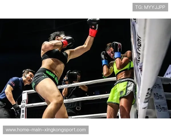 汪柯菡高速组合拳震撼